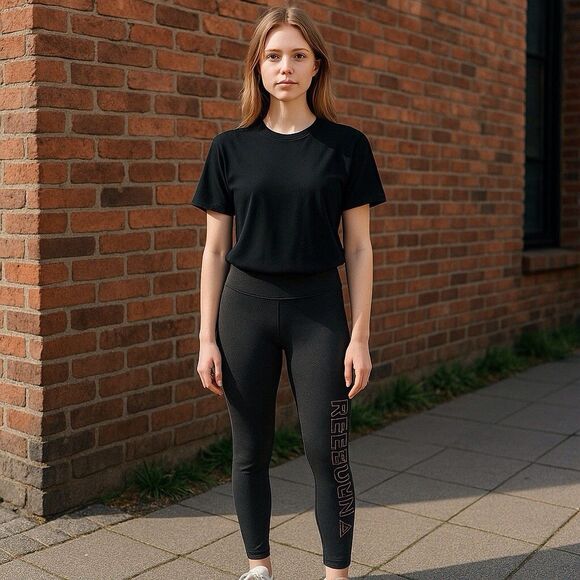 Reebok Womens Small 7/8 Length Leggings High Rise Charcoal Heather Logo - Picture 1 of 9